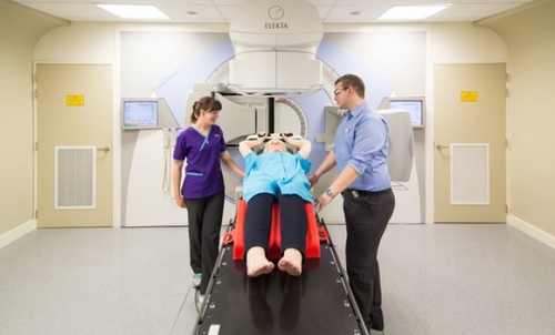 RadiationTherapy-LinearAccelerator.jpg